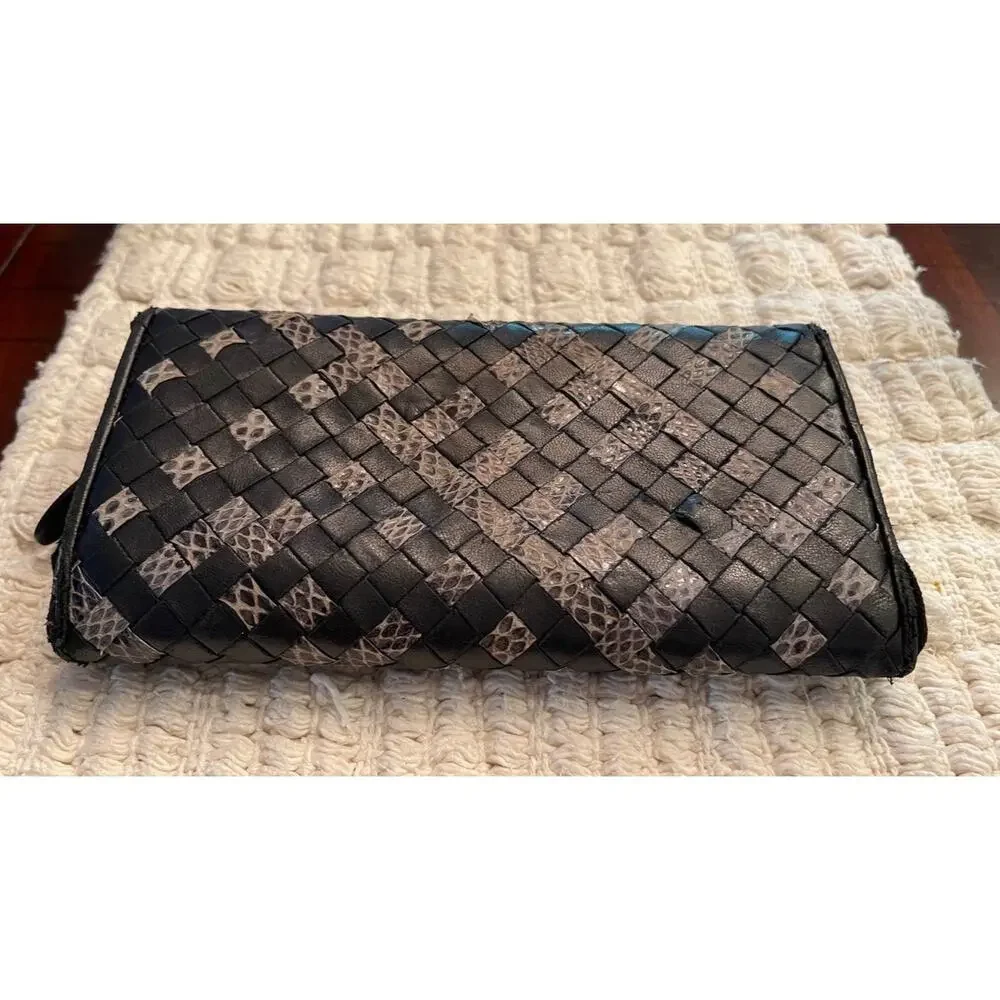Bottega Veneta python print weaved wallet